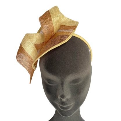 Fascinator Paglia Naturale Nude con doppia voluta e cerchietto - immagine 2