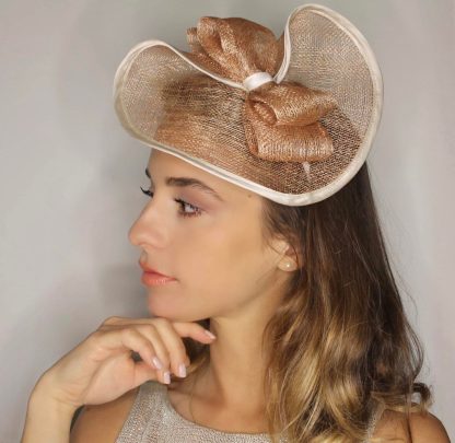 Fascinator Paglia Naturale Nude con disco, fiocco e cerchietto - immagine 7