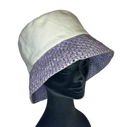 Marzia Bucket Hat puro cotone bianco e carta lilla - immagine 2