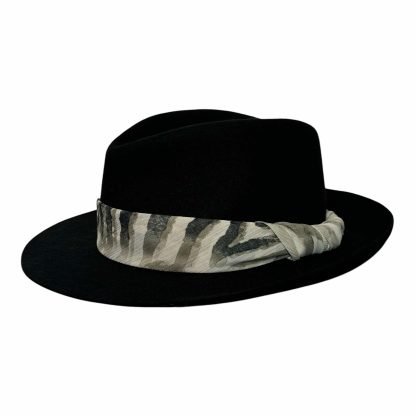 Priscilla Fedora Nero con fascia in organza seta maculata